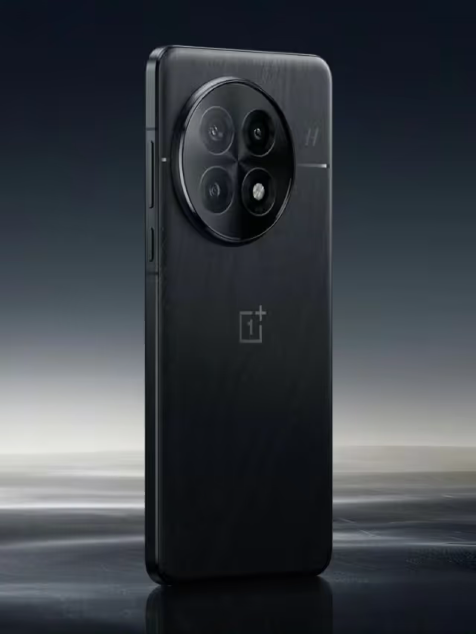 Source-supplied image for: OnePlus 13 hits lowest-ever price: Know the deal